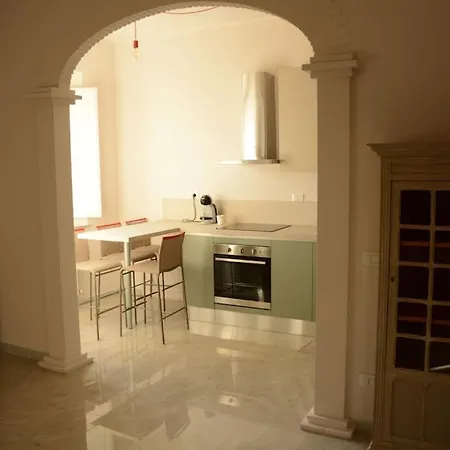 Giglio E Tulipani - In Centro Con Splendidi Affacci شقة