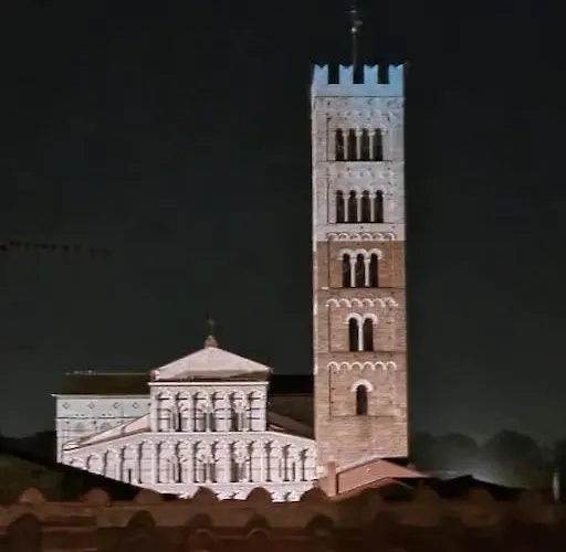 Giglio E Tulipani - In Centro Con Splendidi Affacci Lucca