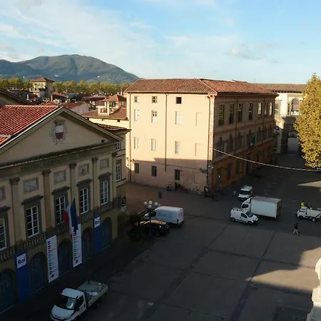 Giglio E Tulipani - In Centro Con Splendidi Affacci * Lucca
